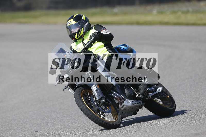 /01 02.04.2026 MAZ ADR/Gruppe gelb Gruppe gruen/Instruktoren